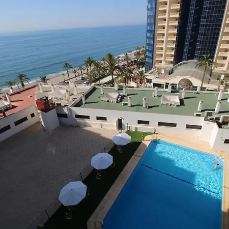 Expoholidays - Eucalipto Aguadulce (Almeria)